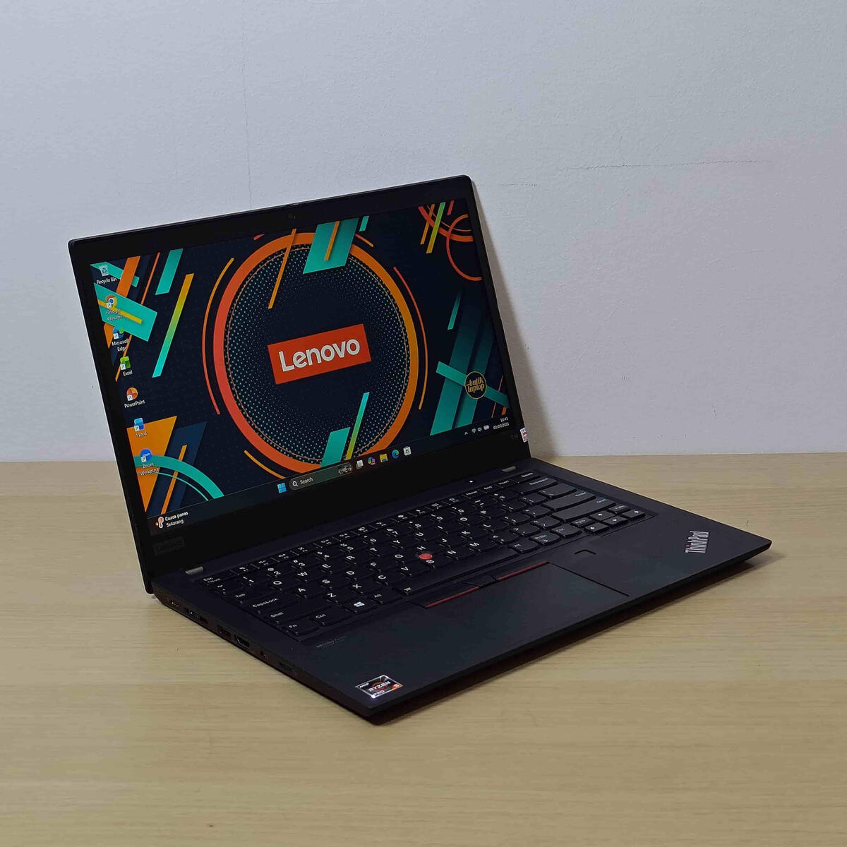 Lenovo Thinkpad T14G2 Depan Kiri Lenovo Thinkpad T14G2 Kiri Butik Laptop